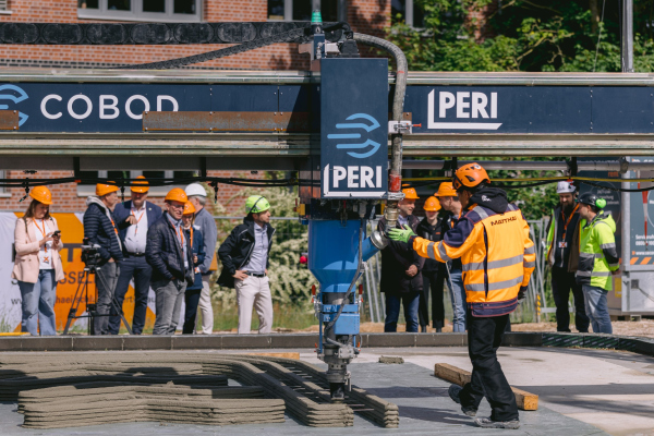  ����������: PERI 3D Construction