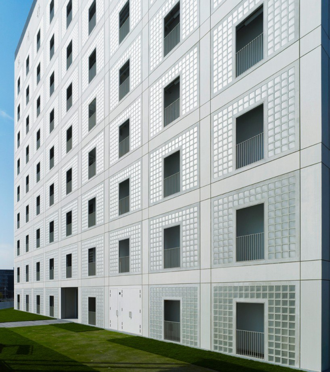 ��������� ���������� ��������� � Yi Architects