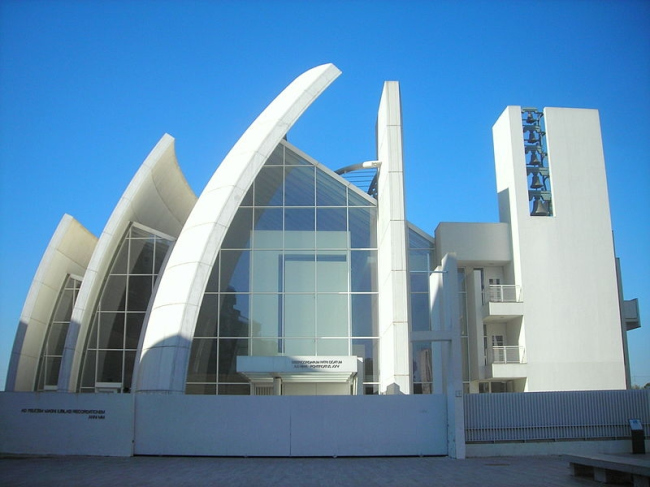 Церковь Дио Падре Мизерикордиозо. Фото: ClaudiaRenzi via Wikimedia Commons. Лицензия CC BY-SA 4.0