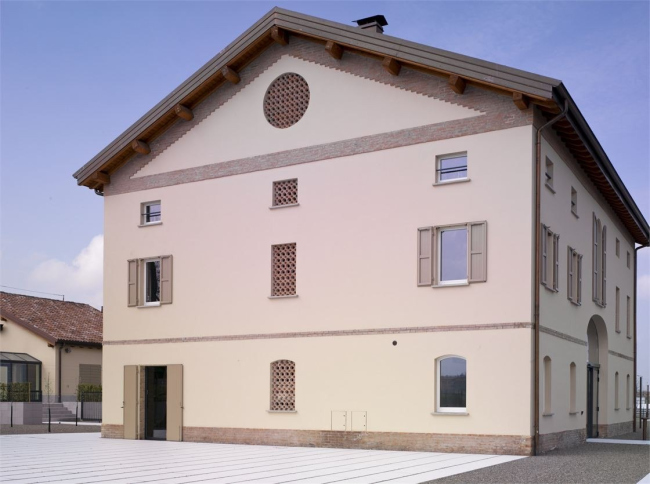 �������� ����� Casalgrande Old House � Casalgrande Padana