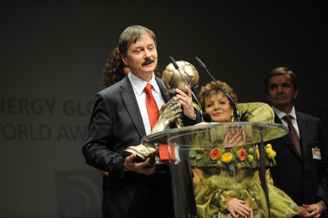����� �������� � �������� �The Energy Globe World Award 2010/2011� � ��������� �Earth� (�����). ����: energyglobe.com