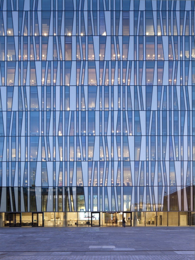 ����� ���������� ������������ ������������. ���� Adam Mørk. ������������� schmidt hammer lassen architects