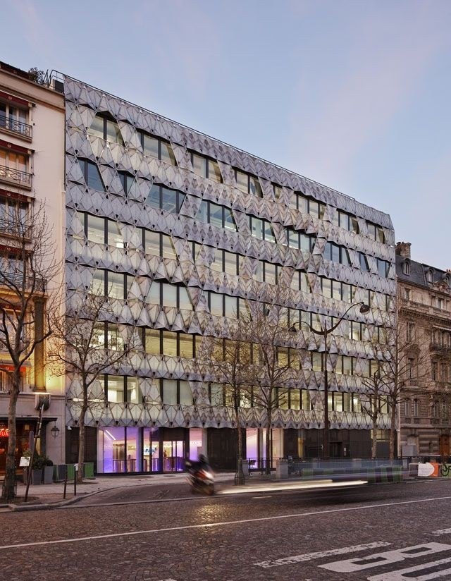 ������� ������ Origami - ����-�������� Barclays Capital Bank � Manuelle Gautrand Architecture