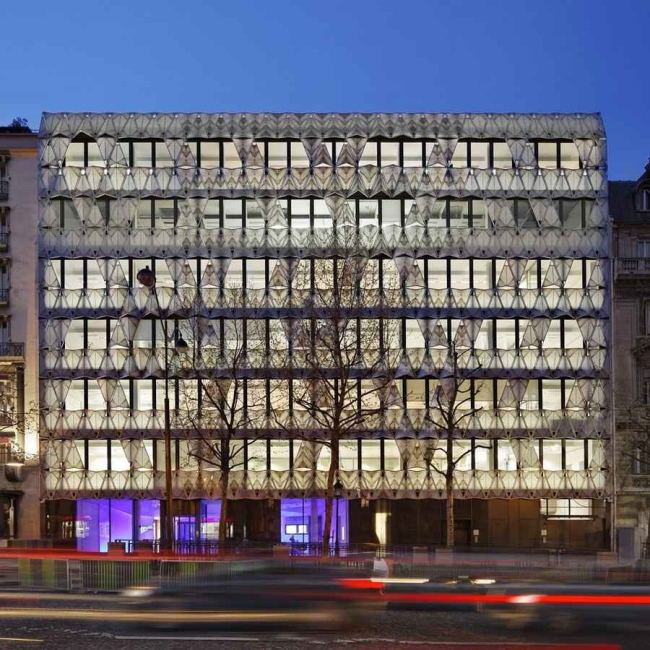 ������� ������ Origami - ����-�������� Barclays Capital Bank � Manuelle Gautrand Architecture