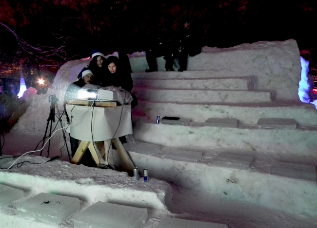 ������� ��� �������, (�.������, �. ������). ���������. MOROZ city, ������, 2012.