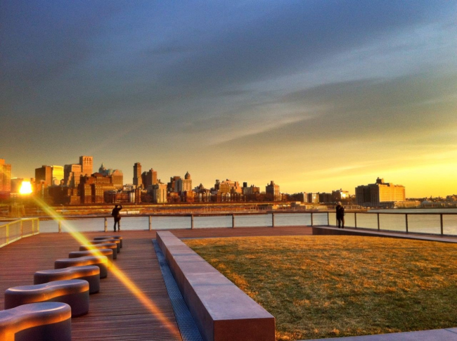 ���� 15. ���� Walking Off the Big Apple