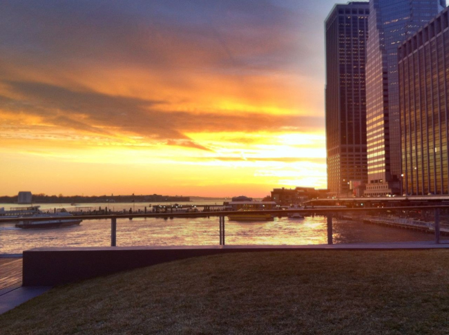 ���� 15. ���� Walking Off the Big Apple