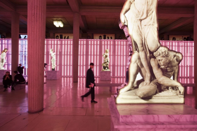 24-������� �����. ���� Phil Meech � OMA