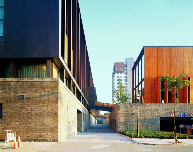 ����� ������������ ��������� � ����� (2001-2005). ���� Lu Hengzhong