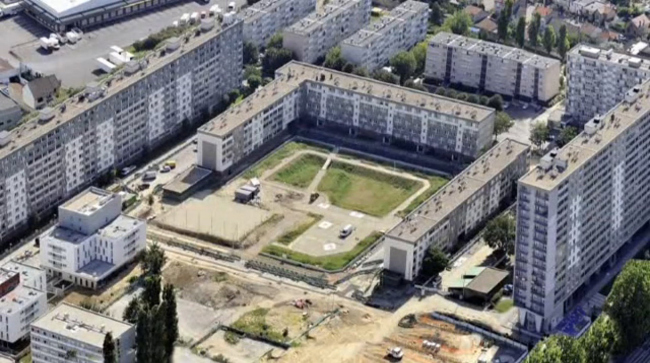 Чем не улица Строителей? а до Парижа всего 4 километра. Витри-на-Сене, кадр из ролика http://www.dailymotion.com Чем не улица Строителей? а до Парижа всего 4 километра. Витри-на-Сене, кадр из ролика http://www.dailymotion.com