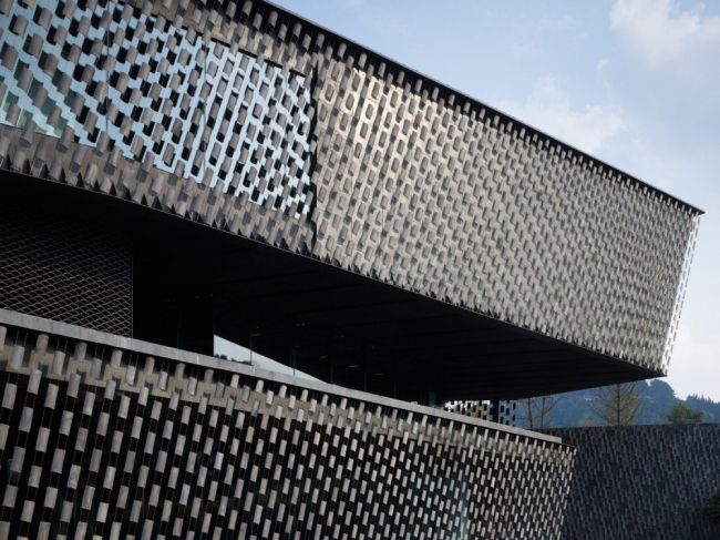 ����� ���������-��� � Kengo Kuma and Associates