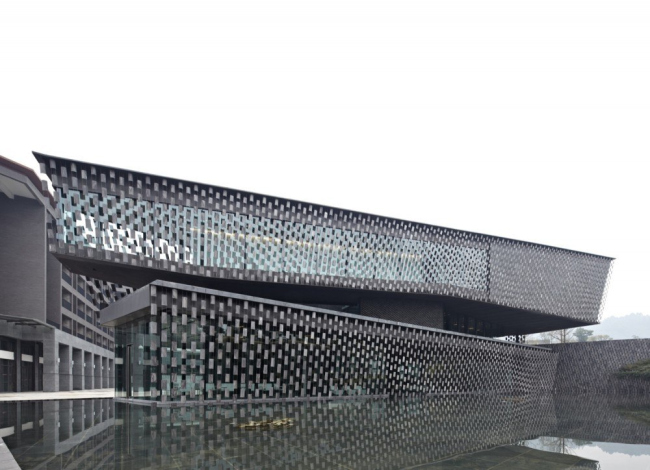 ����� ���������-��� � Kengo Kuma and Associates
