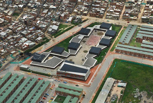  Colegio Gerardo Molina,  . ,   Foto Rudolf S.A.S.
