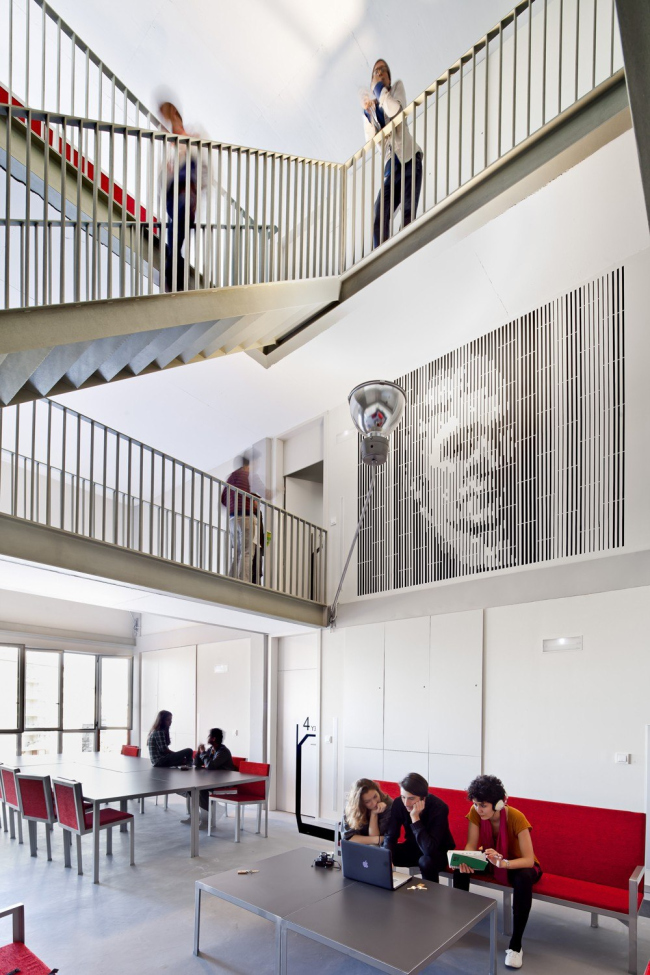 ������������ ��������� Sharing Blocks. ���� � Adrià Goula