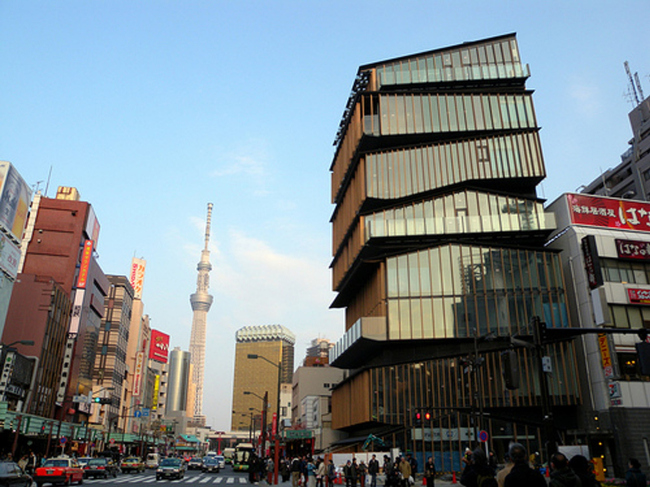 Asakusa Culture Tourist Information Center,  Akasaka Moon