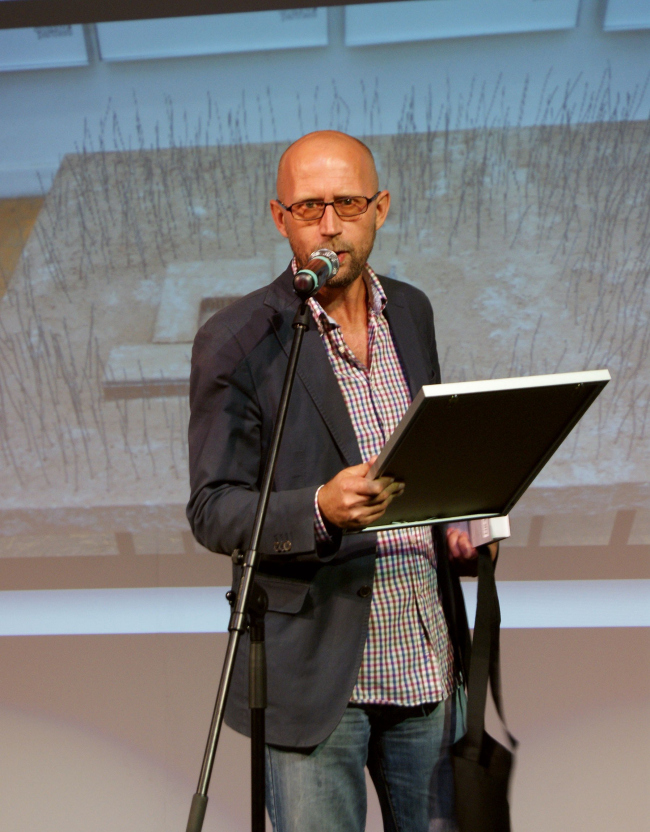 ���� �������, ����� �������� ���������������. �������: ����������� � �����, ���������� � ��������� ������� ����������� ������. ���������� ����� ����������