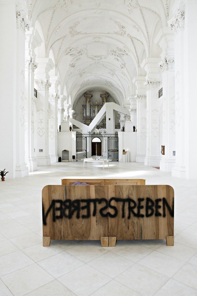 ������ ���� �������� (sterben / streben). ���� Gina Folly � Florian Graf