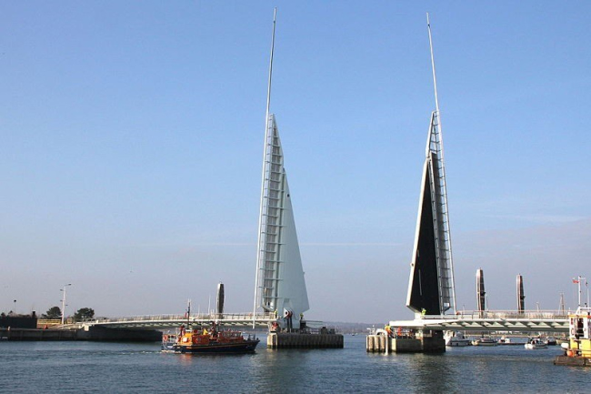  Twin Sails.  Wikimedia Commons