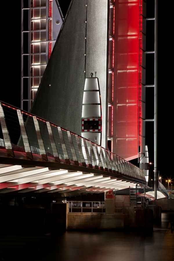 ���� Twin Sails � Dave Morris / Speirs + Major