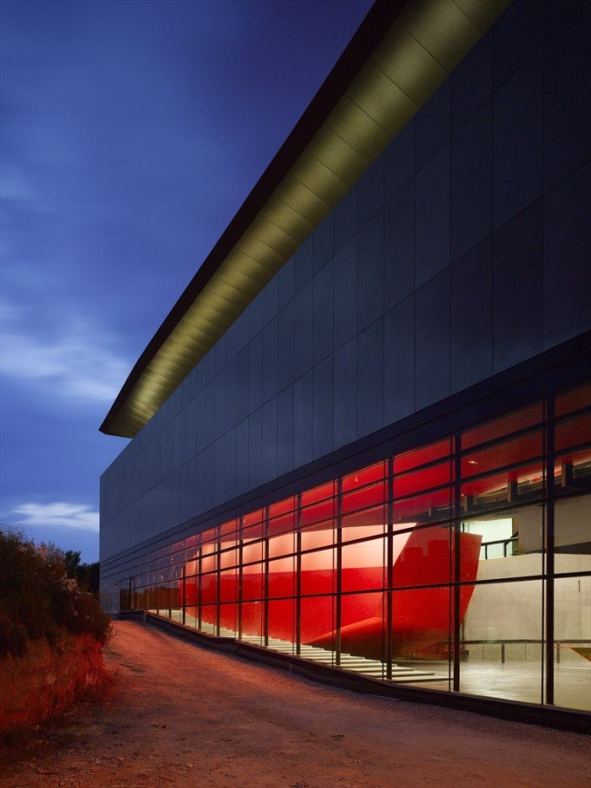 ������ FRAC ������� � Roland Halbe