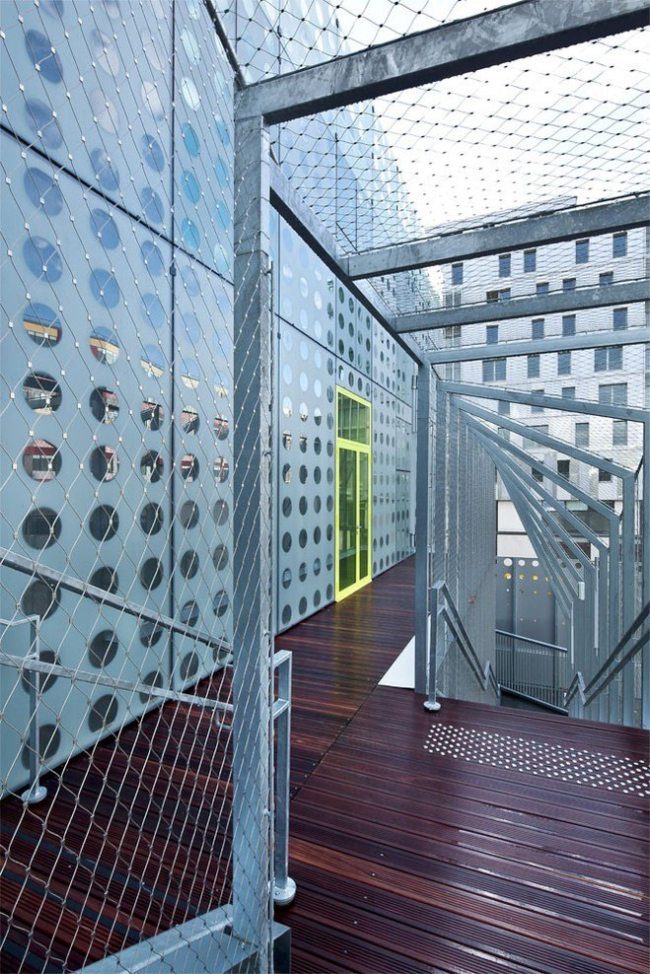 ������� ��� � ��������� ����� � ������ ��. ����� ������� � Brenac & Gonzalez 