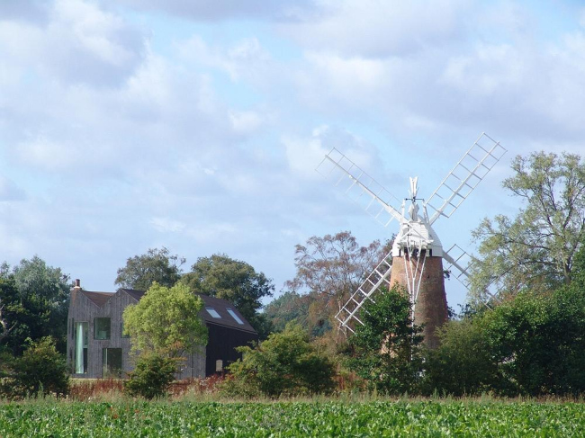 ��� ������-���� � Acme