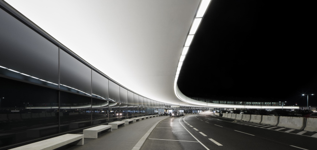 Терминал Skylink Венского международного аэропорта © Werner Huthmacher