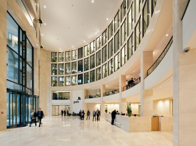 ����� Tower 185 � Klaus Helbig