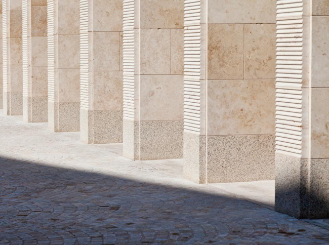 ����� Tower 185 � Klaus Helbig