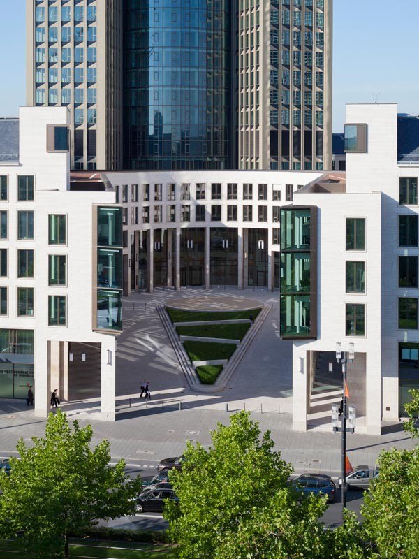 ����� Tower 185 � Klaus Helbig