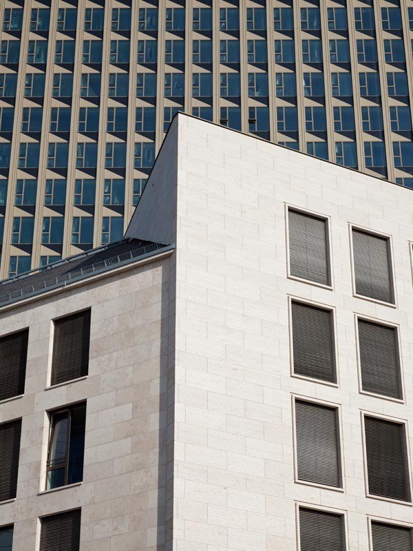 ����� Tower 185 � Klaus Helbig