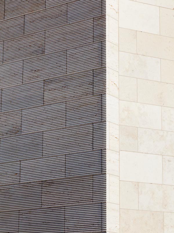 ����� Tower 185 � Klaus Helbig
