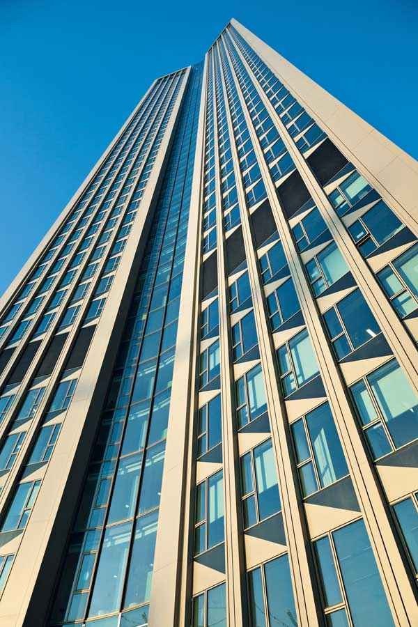 ����� Tower 185 � Klaus Helbig