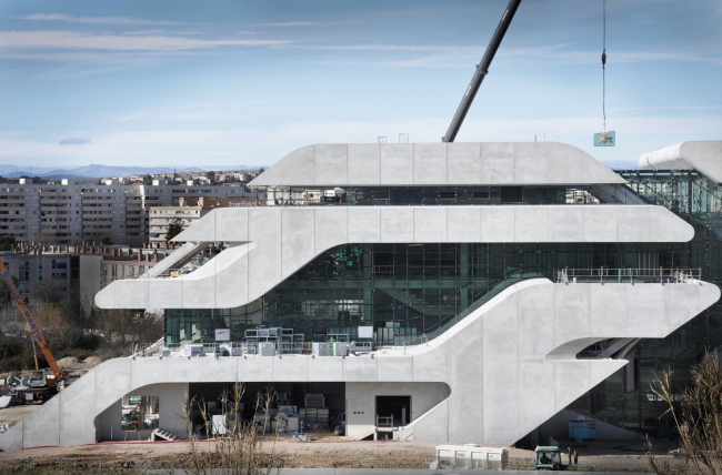 �������� Pierresvives � �������� �������������  � Zaha Hadid Architects
