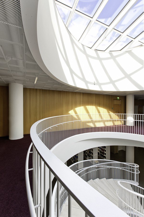 ������� ���������� ������������ ���������. ���� � Tuomas Uusheimo. ������������� Anttinen Oiva arkkitehdit Oy