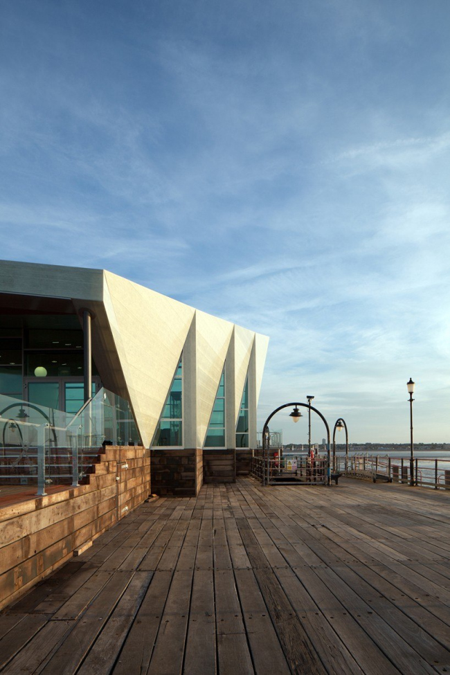 ���������� ����� �� ����������� ����� � Luke Hayes