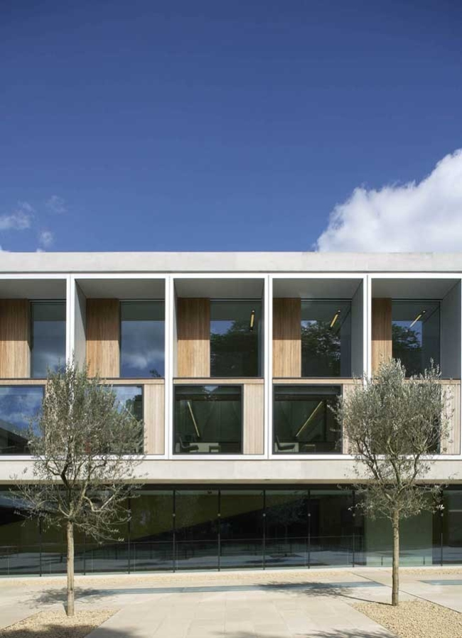 ����������� ���������. ���� � Hufton+Crow