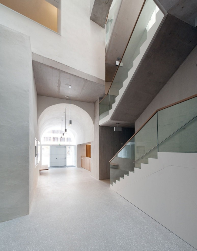 ������ ��������� - ������������� � Lukas Schaller