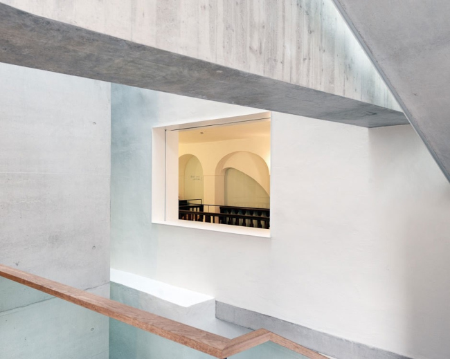 ������ ��������� - ������������� � Lukas Schaller