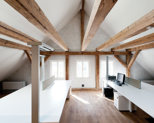 ������ ��������� - ������������� � Lukas Schaller