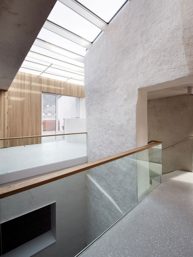 ������ ��������� - ������������� � Lukas Schaller