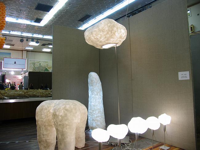 ������ ���-���