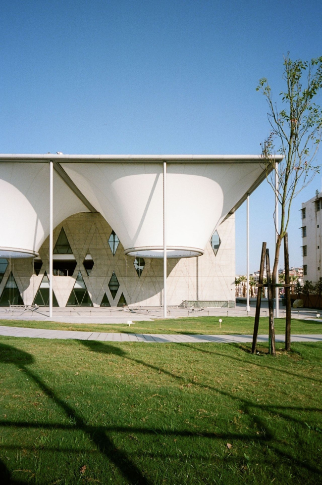 ����� �������� ����� � Yu-lin Chen