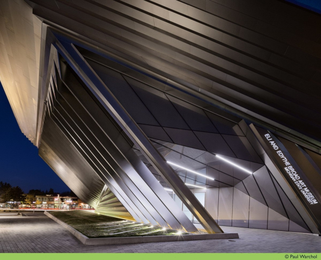 ����� �������� ���� � ���� ����� � Paul Warchol