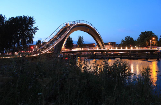 ���� ����������� � NEXT Architects