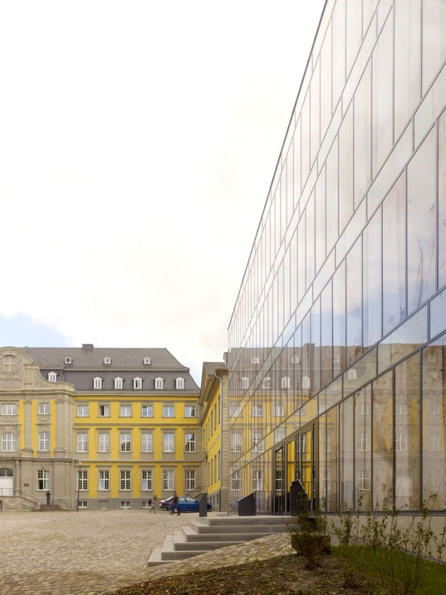 ���������� ������������ �������� ��������� � Stefan Müller