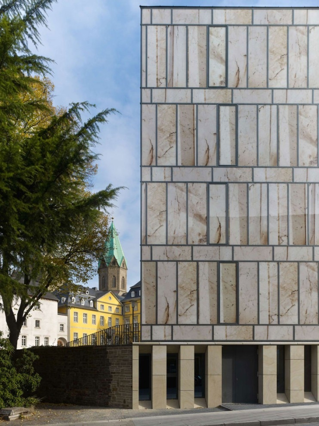 ���������� ������������ �������� ��������� � Stefan Müller