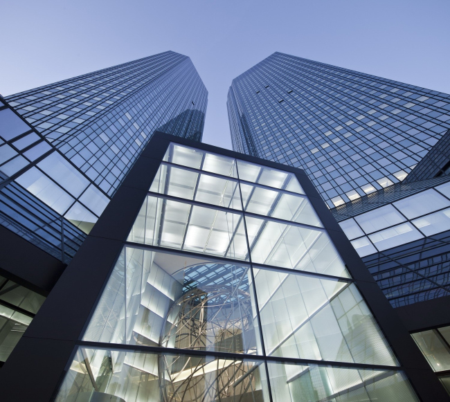 - Deutsche Bank -   Deutsche Bank