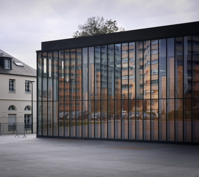 ���������� ��� � ��������� ����� ������� ������ ���� � Julien Lanoo