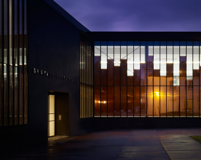 ���������� ��� � ��������� ����� ������� ������ ���� � Julien Lanoo